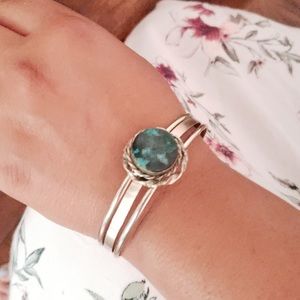 Vintage Handmade bracelet with precious stone